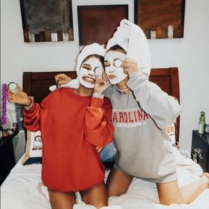 GIRLS NIGHT MYSTERY BOX